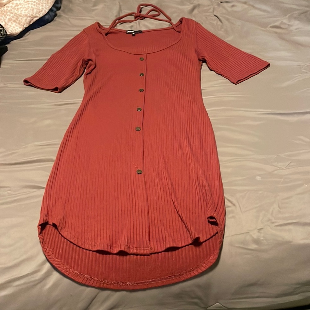 This brand is called love culture, Burgundy, size M